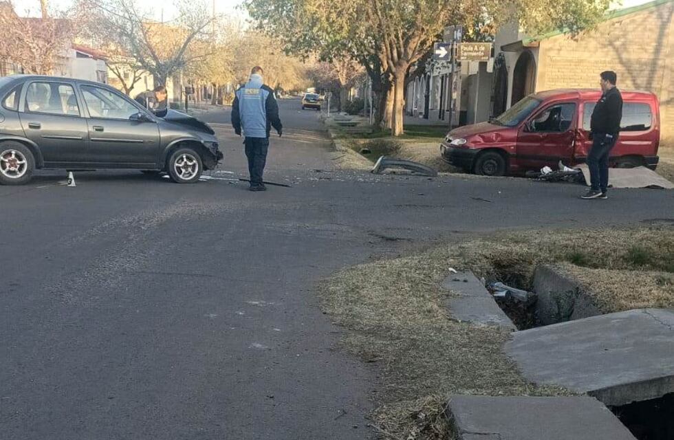 Choque múltiple en San Rafael: murió un ciclista de 52 años que iba a trabajar