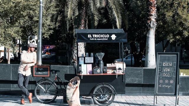 El Triciclo, café de especialidad al paso.