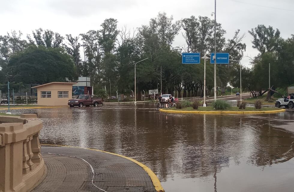 Concordia: ya son 146 los vecinos que abandonaron sus hogares debido a la creciente