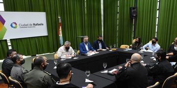 Reunión del Comando Unificado con el intendente Luis Castellano