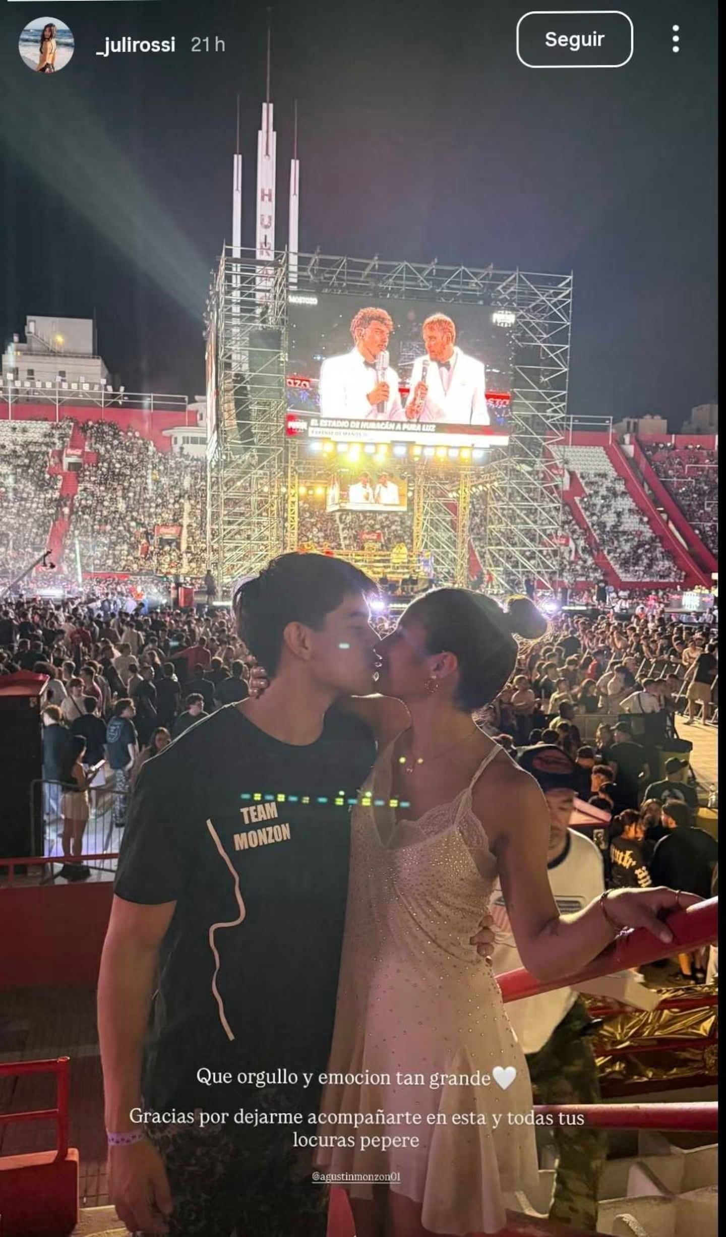 La publicación con Agustín Monzón.