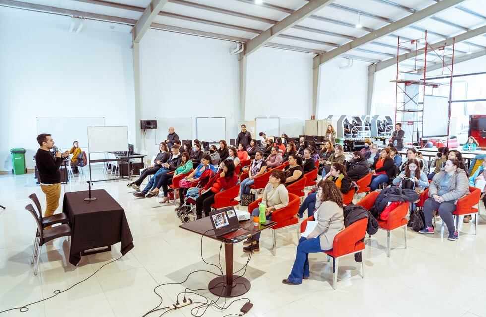 Gobierno dio inicio a jornadas de capacitación destinadas a mujeres emprendedoras