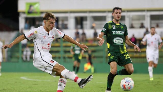 Newell's fue goleado 4 a 0 por Defensa y Justicia (@Newells)