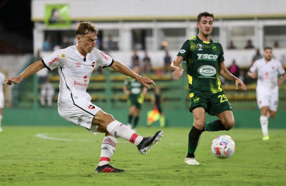 Newell’s fue goleado 4 a 0 por Defensa y Justicia