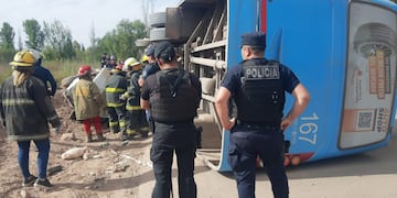 Un hombre murió tras un choque entre un colectivo y un auto en Las Heras  - Fuentes policiales