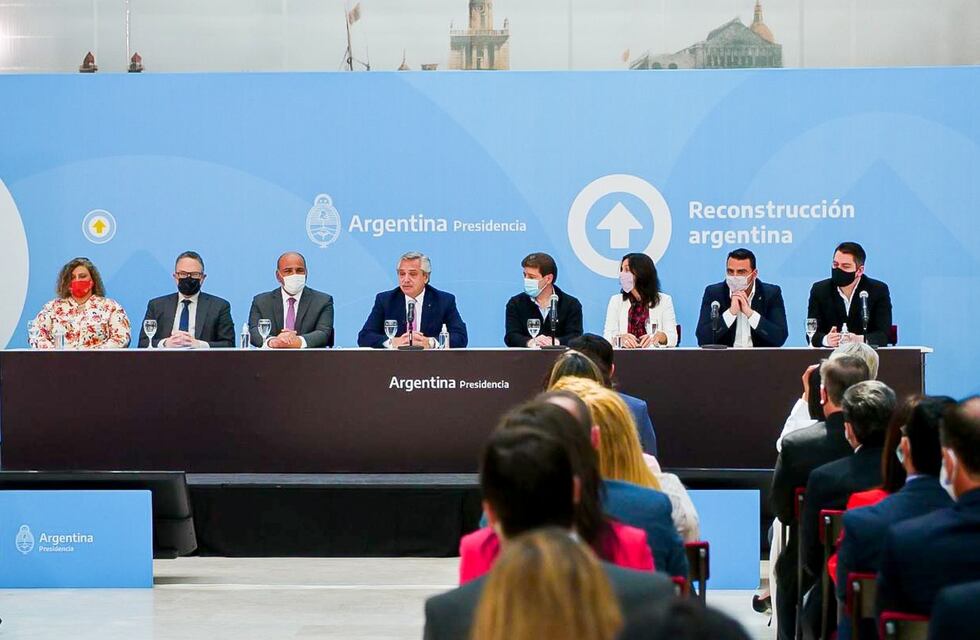 Se anunció la ampliación del Subrégimen Industrial y la creación de un fondo para fortalecer la matriz productiva