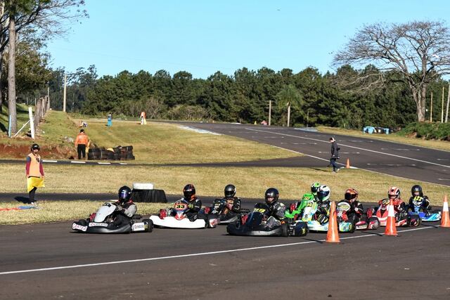 El Campeonato Misionero de Karting define a sus campeones este fin de semana en Oberá.
