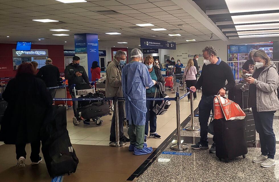 Coronavirus en Rosario: analizan un posible caso de variante Ómicron