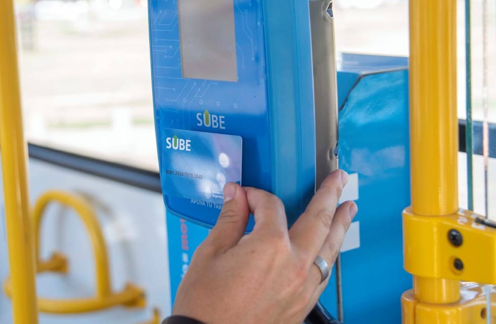 Nuevo aumento del colectivo en Rosario: el boleto se irá a $700 a partir del 8 de marzo