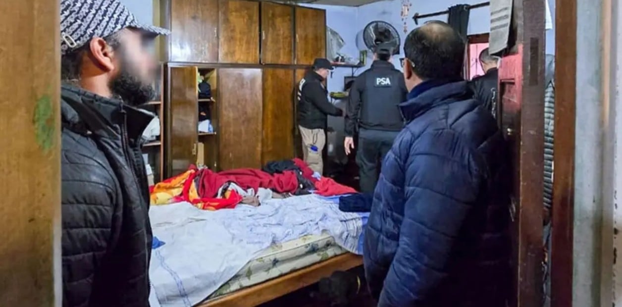 Red de trata de alumnas en Salta. Uno de las casas allanados donde eran explotadas las adolescentes. (Policía de Seguridad Aeroportuaria)