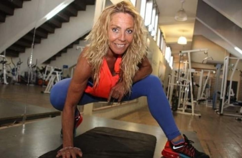 Duro cruce en las redes sociales entre Karina Palacio y la policía que custodia su casa