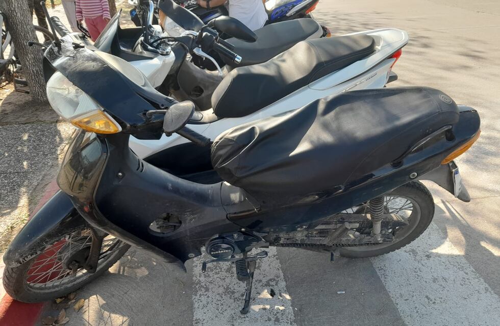 Arroyito: un hombre de 35 años con quebradura de clavícula luego de un accidente en motocicleta