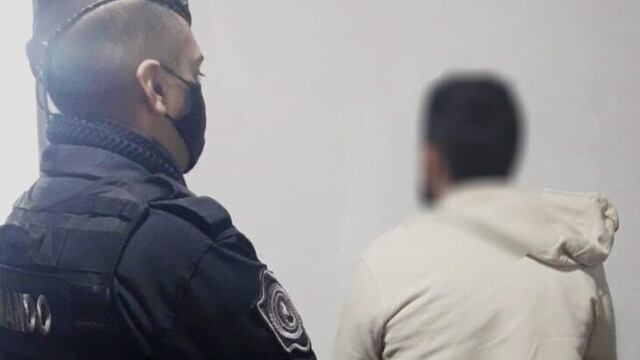 Terminó detenido por ejercer violencia contra su madre.