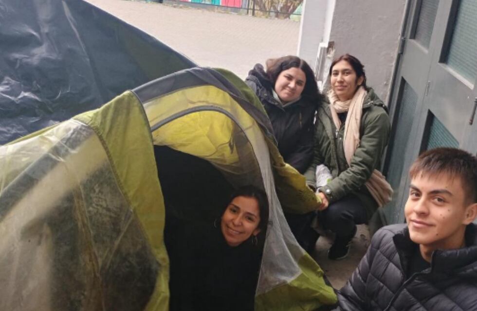 Locura por Lali en Córdoba: a 10 días del show, ya hay fanáticos acampando