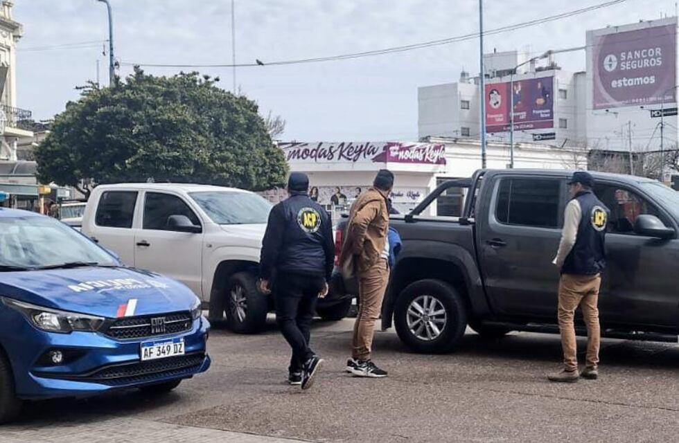 Otras dos policías detenidas en Rafaela