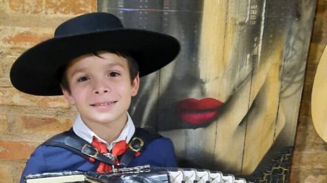 Valentín Ávila, el acordeonista mercedino de 11 años