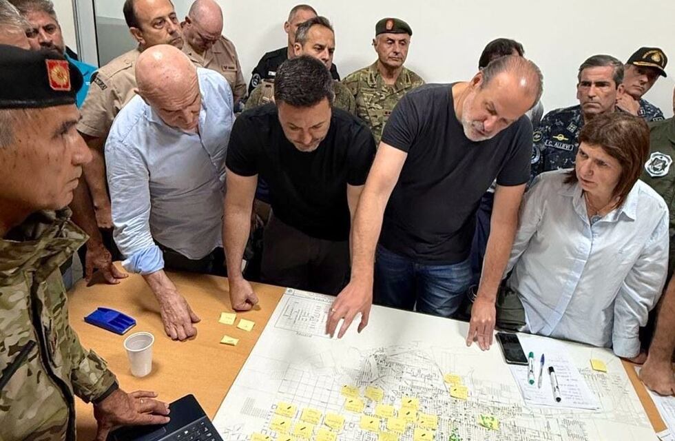 “Desde primera hora el Gobierno Nacional analizó y actuó para ayudar a Bahía y Punta Alta”