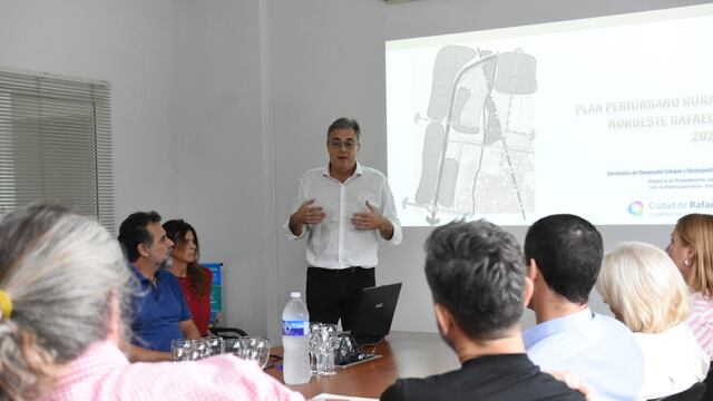 Luis Castellano presentó la forma en que se desarrollará la ciudad en torno a la Variante Rafaela