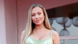 ¿Retoques estéticos? Por qué Ester Expósito está siendo el foco de críticas en los medios