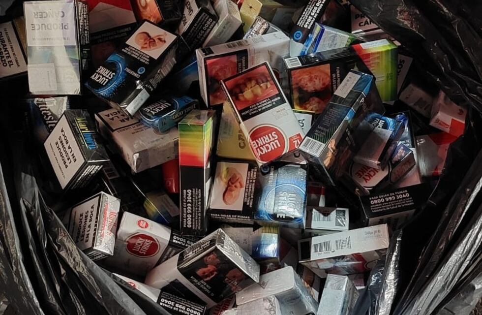 Insólito: un ladrón ingresó a robar a un kiosco en Córdoba y se llevó 115 etiquetas de cigarrillo