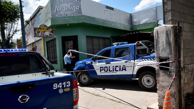 Comerciante respondió con su propia arma de fuego un asalto avenida Donato Álvarez al 7.700, Córdoba, matando a dos ladrones. (Pedro Castillo / La Voz)