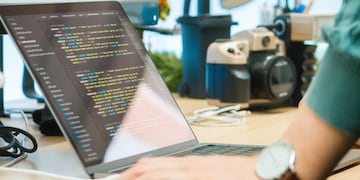 En Córdoba, cursos gratis con certificación oficial en marketing, diseño web, fotografía digital. Dónde y cuáles son los requisitos.