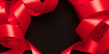 Ni en el baño ni en la cocina: el mejor lugar de la casa para poner una cinta roja y atraer el amor, según el Feng Shui.