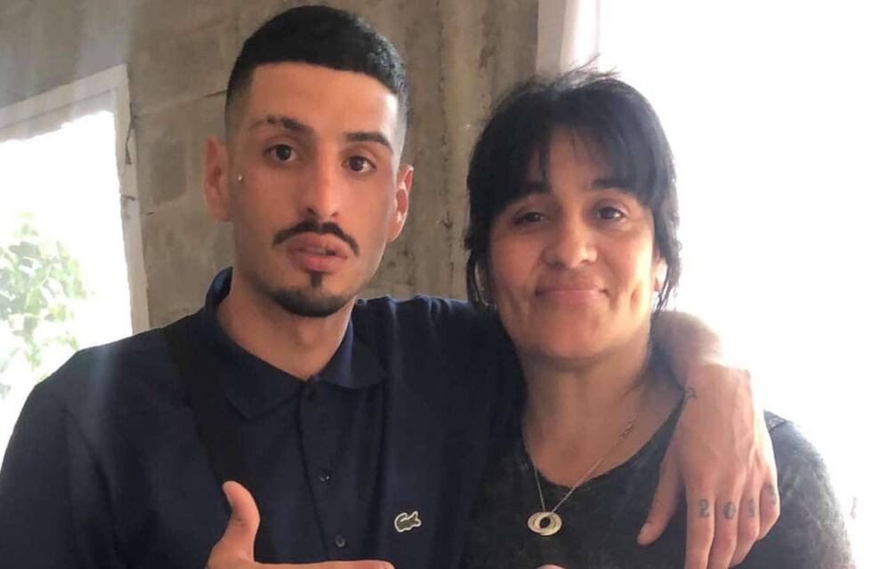 El dolor de la madre de El Noba a un mes de su muerte: “Me pongo su música para acostumbrarme, porque sé que lo voy a escuchar siempre”