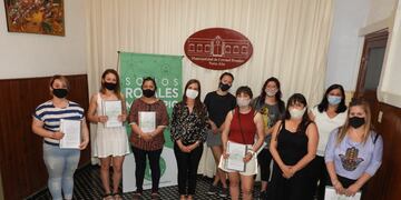 Entregaron créditos a emprendedores de Coronel Rosales