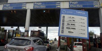 Peaje de la Autopista Rosario - Buenos Aires