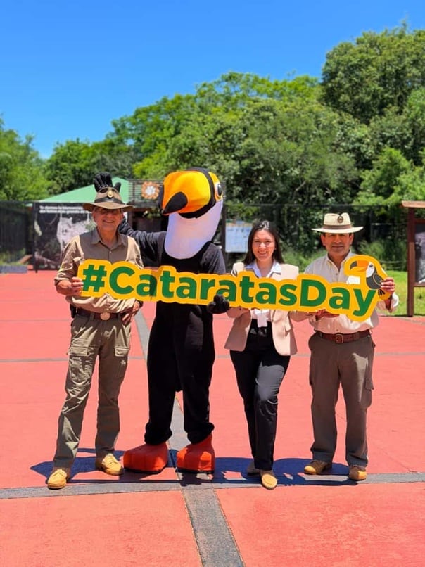 Puerto Iguazú celebró el #CataratasDay con música, cultura y espíritu emprendedor.