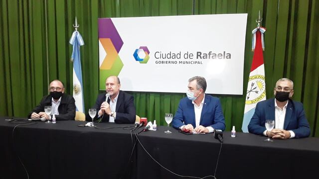 Fabio Sanchez, Omar Perotti, Luis Castellano y Alcides Calvo, en la presentación de la conversión en autopista de la ruta 34, desde Rafaela hasta Ataliva