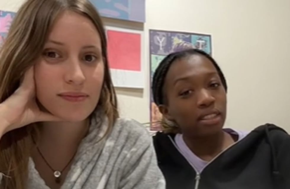 La desopilante pelea entre dos mujeres que se van a casar: “Quiero comer choripán”