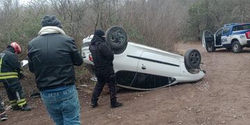 Valle Hermoso: Vecinos volcaron mientras paseaban por la nieve