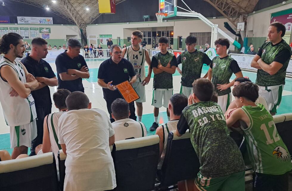 El Cultural Arroyito perdió ante San Isidro por el 91 a 86 en el Polideportivo Enrique Brizzio