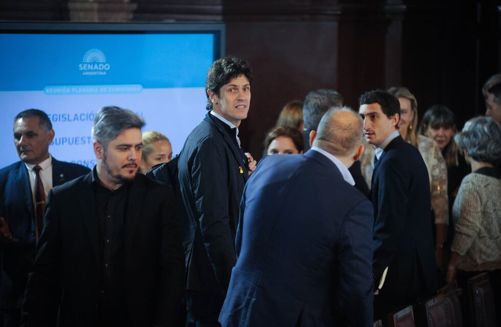 Lousteau presentó su propio dictamen de “ley Bases” y no acompañará al oficialismo