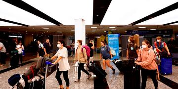 El pasajero partió desde Ezeiza hacia Tierra del Fuego el 16 de marzo de 2020.