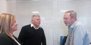 Benedetti, Esposito reunidos con el Arq. Carlos Giovaninni, el Director General de Infraestructura Escolar Ministerio Educación Córdoba y el Ing. José Antonio Papa