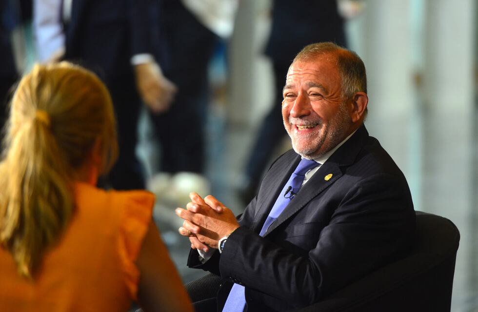 Luis Juez contra Alberto Fernández: “Lo peor que le puede pasar a un chupa medias es...”