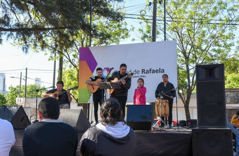 “Sale Primavera!” estuvo en la Plaza Eva Perón