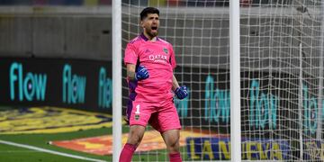 Agustín Rossi es decisivo a la hora de atajar penales en Boca.
