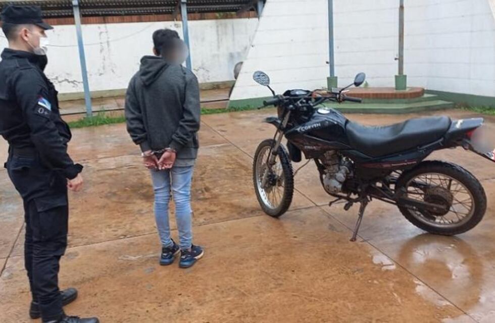 La policía recuperó su motocicleta antes de que se diera cuenta que le fue robada