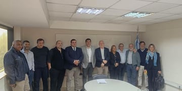 ERSEPT y Ministro de Obras Públicas trabajan juntos: evaluación de avances y planificación de futuras gestiones.