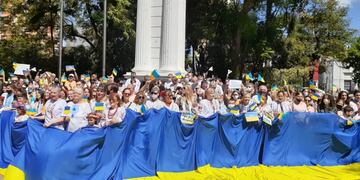 Marcha por la paz en Ucrania: “Estamos del lado del pueblo ucraniano”.