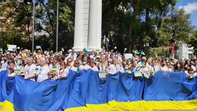Marcha por la paz en Ucrania: “Estamos del lado del pueblo ucraniano”.