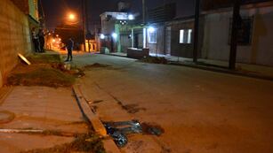 Policía mató a sospechoso que atacó a una familia a los tiros en barrio Muller. Calle Machado al 350 (Javier Ferreyra / La Voz)