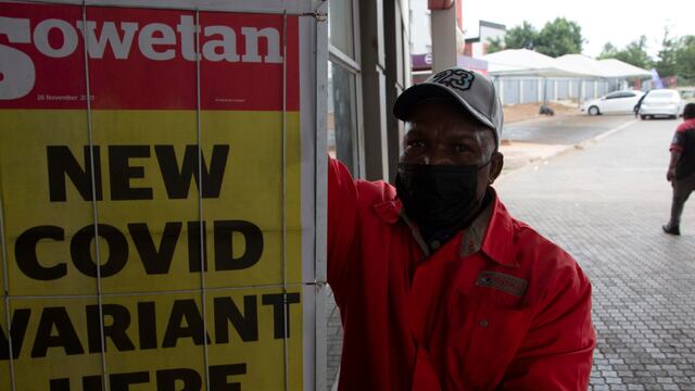 Sudáfrica. Preocupa el avance de la variante Ómicron en todo el mundo. Foto: AP.