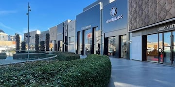 Tiendas en Parque Arauco