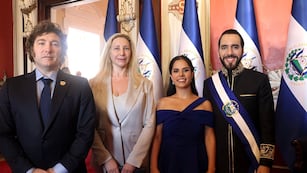Javier Milei y Karina en el inicio del segundo período de Nayib Bukele como presidente de El Salvador.