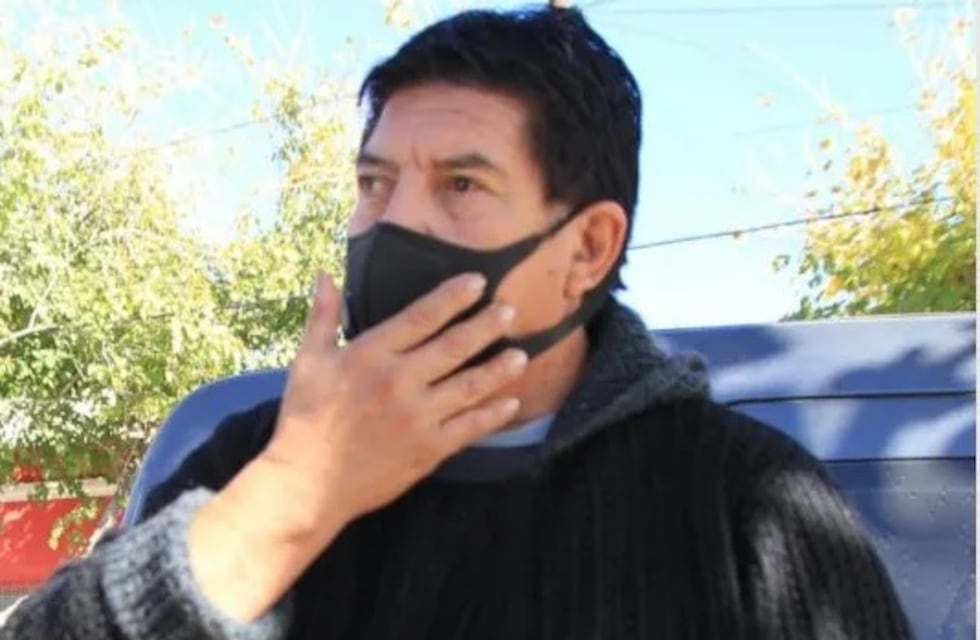 Denuncian a dos policías por brutal golpiza a un joven: “Tiene convulsiones”, dijo el padre de la víctima